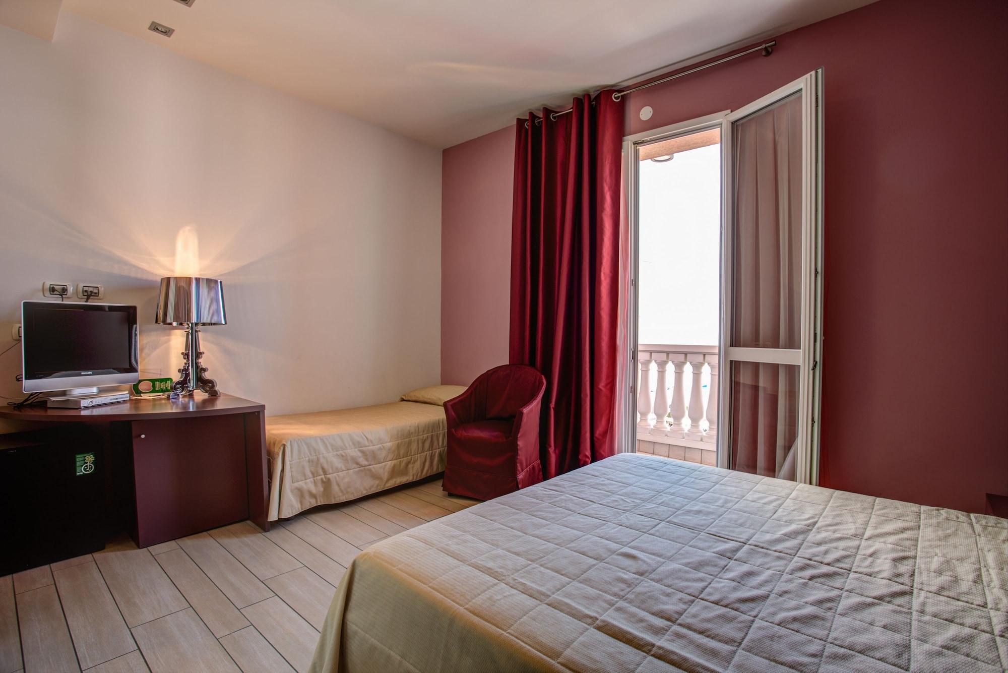 Hotel Fiamma & Spa 체제나티코 외부 사진