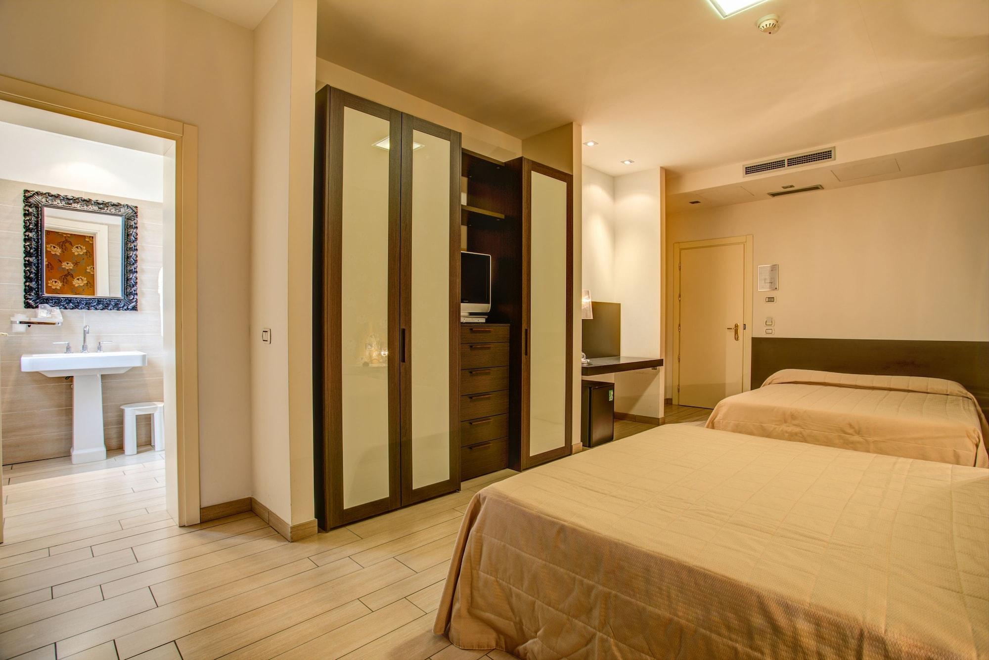 Hotel Fiamma & Spa 체제나티코 외부 사진