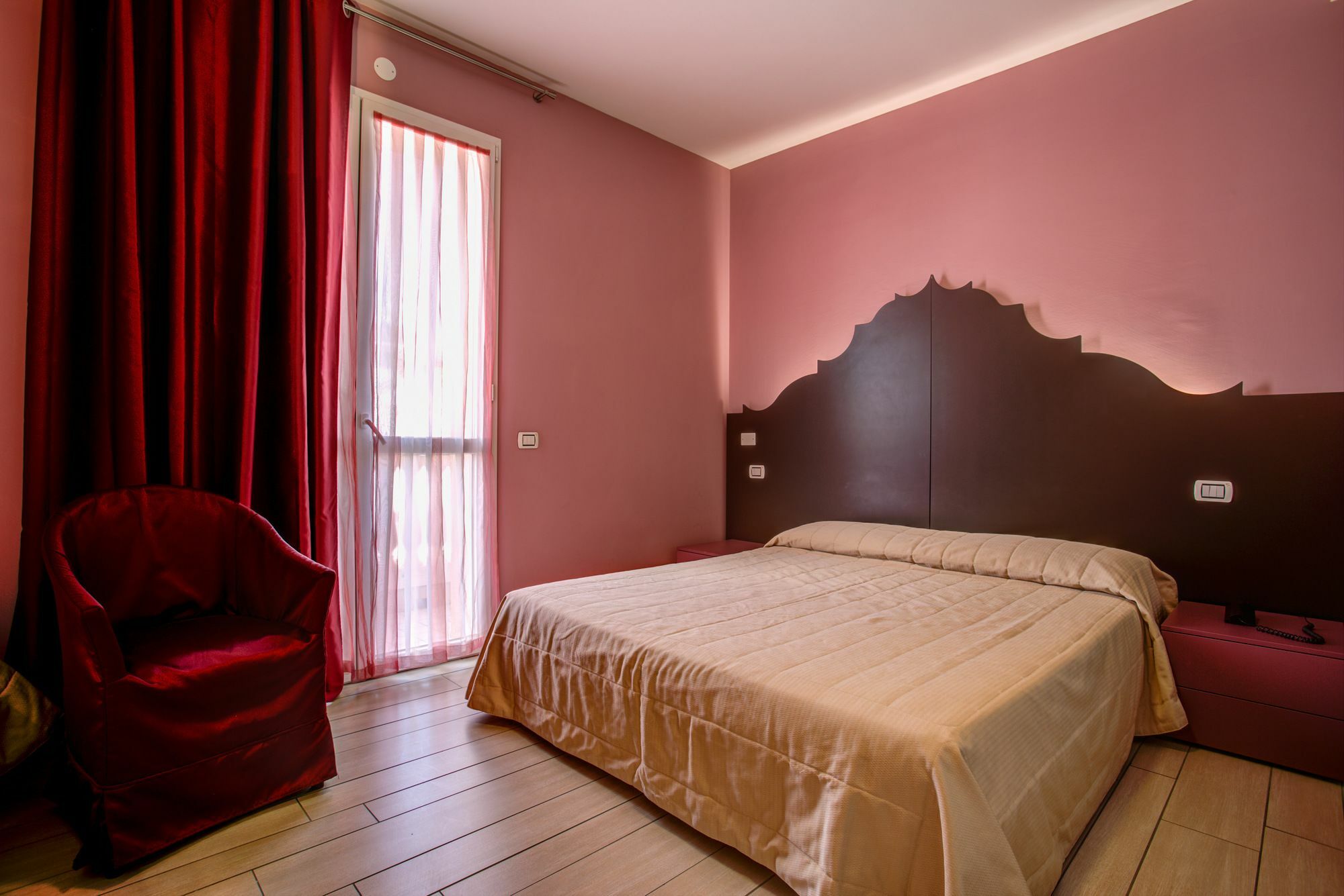 Hotel Fiamma & Spa 체제나티코 외부 사진
